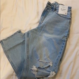 Abercrombie Curve Love Mom Jean
